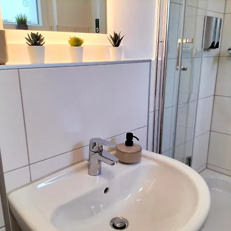 Apartment Living-life, Klinik & Messe Vor Ort, Wlan, Netflix